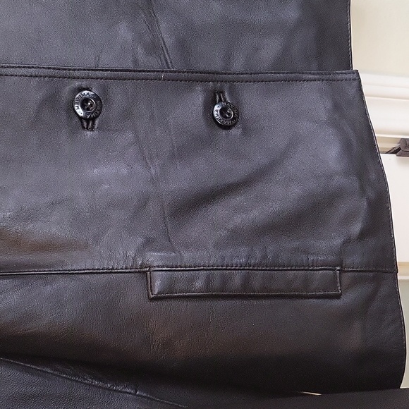 Wilson's Women's Leather Jacket - Picture 3 of 6